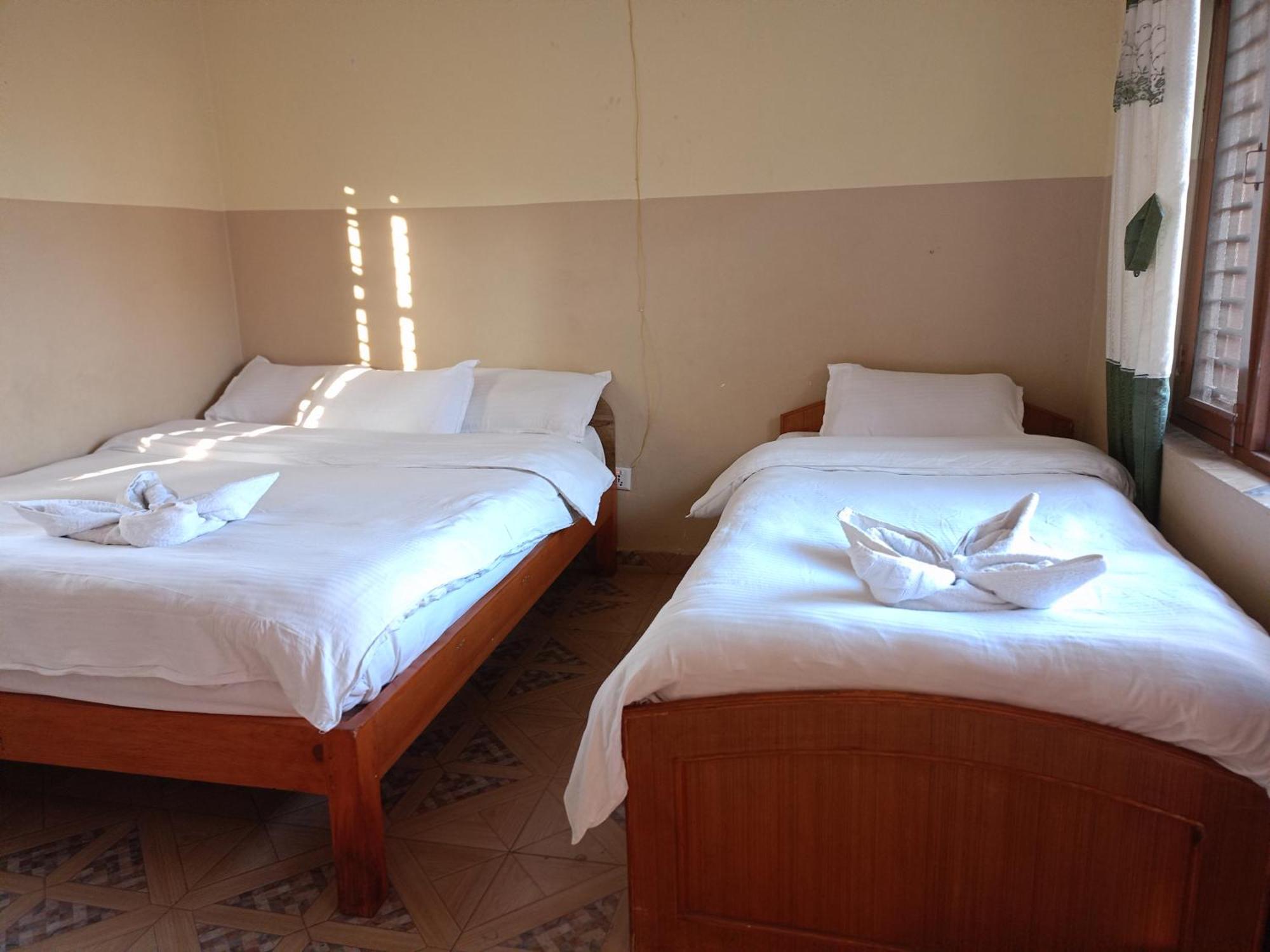 Pokhara Metro Eco Hotel ภายนอก รูปภาพ