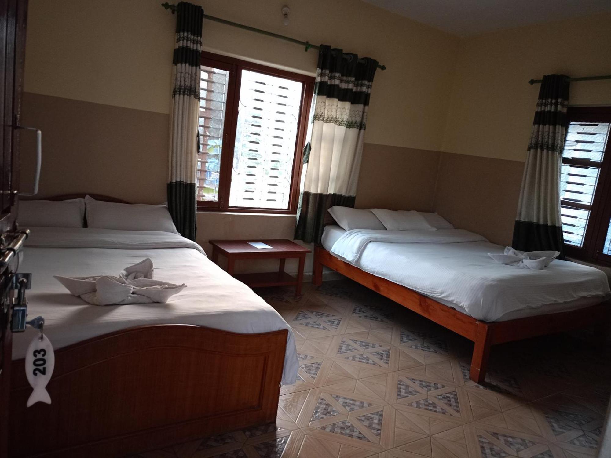 Pokhara Metro Eco Hotel ภายนอก รูปภาพ